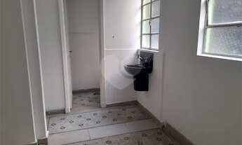 Imagem 7: Apartamento em prédio misto residencial ou comercial