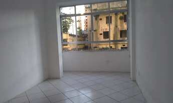 Imagem 2: Apartamento para aluguel na quadra da praia com 3 quartos em José Menino - Santos - São Pa