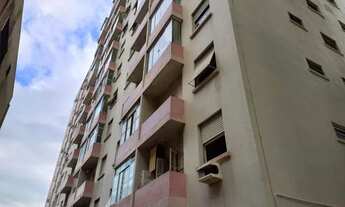 Imagem: Apartamento em predio frente mar com 64