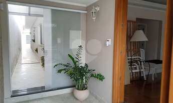 Imagem 3: Casa térrea, 07 vagas de garagem, 4 dormitórios, amplo quintal