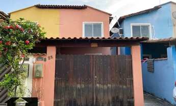 Imagem: Casa de Dois Quartos em Pequeno Condomínio