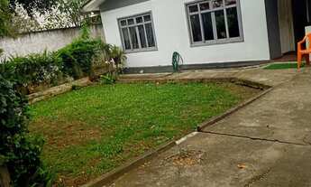 Imagem: Vende se terreno. Comtendo 2 casas sendo