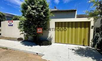 Imagem: Casa com 3 Quartos para venda - Residencial