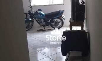 Imagem 2: Casa com 3 dormitórios à venda, 78 m² por R$ 420.000,00 - Jardim Brasília - Uberlândia/MG