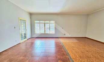 Imagem 2: Imóvel comercial para locação no Bairro Centro, próximo a Rua Cerqueira César - Ribeirão P