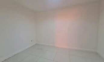 Imagem 5: Sala com recepção e 3 ambientes