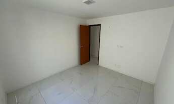 Imagem 7: Casa Solta à Venda 3 Quartos (2 Suítes) | 170m² de Terreno