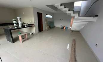 Imagem 4: Praia do Francês duplex com piscina e gourmet para venda possui 205 metros quadrados com 3