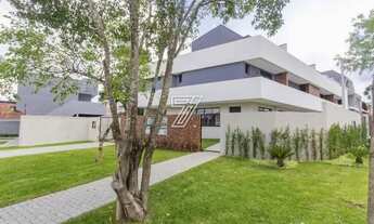 Imagem 3: Sobrado para venda tem 222 metros quadrados com 3 quartos em Santa Felicidade - Curitiba