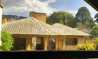 Imagem: Casa à venda Avenida Rachel Wolfrid, Morro