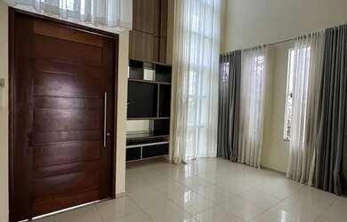 Imagem 15: OPORTUNIDADE de CASA COM 4 suites no BOSQUE DAS PALMEIRAS