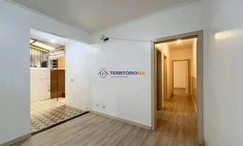 Imagem 2: Apartamento 2 dormitórios com pátio no bairro Navegantes, em Porto Alegre