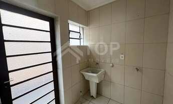 Imagem 6: Sobrado, com 3 suíte, sala, cozinha, e área de serviço, garagem coberta