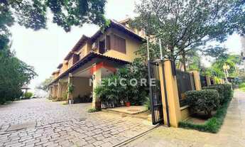 Imagem: Casa de condomínio em Rua Padre João Batista