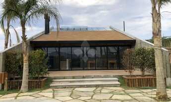 Imagem 5: Casa com 4 suítes em Condomínio Fechado na Praia do Rosa - SC