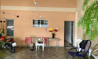 Imagem 2: EXCELENTE CASA À VENDA COM 3 DORMITÓRIOS - NUCLEO HABITACIONAL BRIGADEIRO FARIA LIMA (CECA