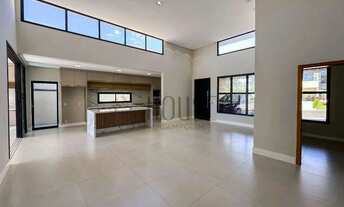 Imagem 2: Casa em Sorocaba, com 225m², à venda em condomínio de alto padrão Residencial Monte Carlo