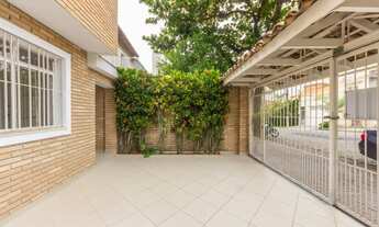 Imagem 2: Sobrado para locação em Sumaré com 3 quartos, sendo 1 suíte , 120m²