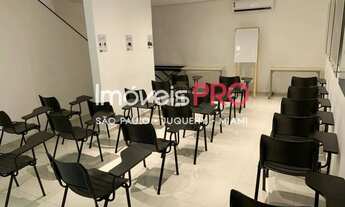 Imagem 2: Sala com 35metros mesas e cadeiras comerciais para escritório ou até 20 pessoas com ar con