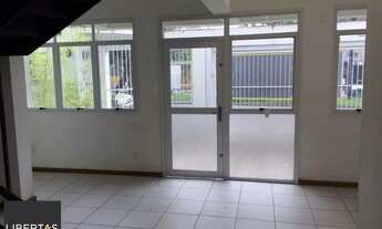 Imagem 2: Casa em Partenon