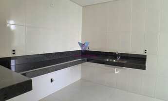 Imagem 4: Casa Geminada com porão ou cobertura no Nossa Sra das Graças