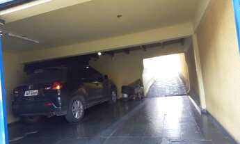 Imagem 3: Casa com 4 dormitórios à venda, 300 m² por R$ 520.000,00 - Idulipe - Santa Luzia/MG