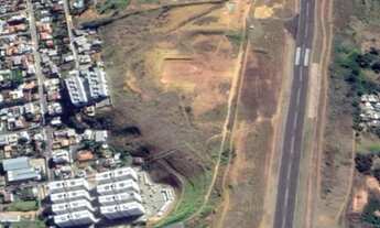 Imagem 5: Excelente lote em área urbana com 322 m² de frente para o Mr. Tugas