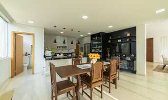 Imagem 4: Casa para venda com 500 metros quadrados com 5 quartos