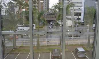 Imagem 7: Excelente prédio para locação no Centro Comercial de Alphaville