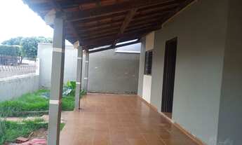 Imagem 2: Aluga se uma casa próximo ao centro