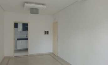 Imagem 4: Apartamento conservadíssimo para venda, possui 78 m², com 3 dormitórios, com armários, sen