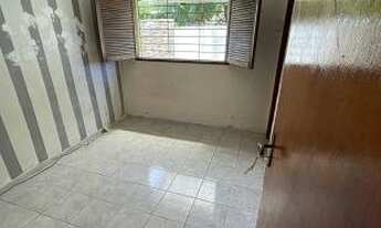 Imagem 3: D- VENDO CASA TERREA COM 3QUARTOS COM SUÍTE!! MELHOR PREÇO!!