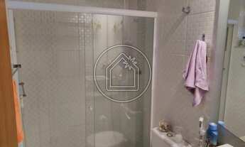 Imagem 4: Ótimo apto frente sol da manha 02 qts (suite) andar alto e c elevador