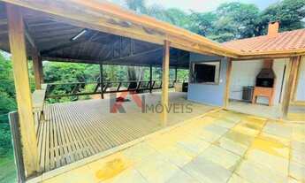 Imagem 7: Casa linear em terreno de 1800 m² com área construída de 385 m²