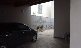 Imagem 2: Casa -Cidade Jardim - 4 Dormitórios - 1 suíte - 224m²