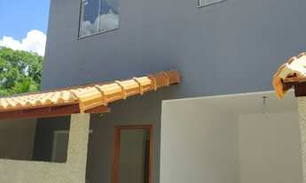 Imagem: Sobrado com 2 quartos em Papucaia (Cachoeiras