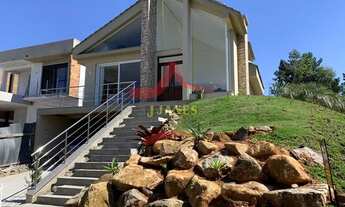 Imagem: VIAMãO - Casa de Condomínio - Condomínio