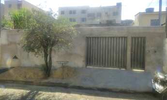 Imagem: Casa à venda, 2 quartos, 1 suíte, 2 vagas