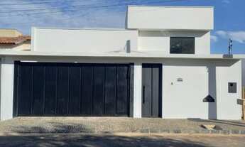 Imagem 4: Excelente casa com 3 Quartos sendo 1 Suíte à venda no Jardim Botânico, com 150m² por R$ 75