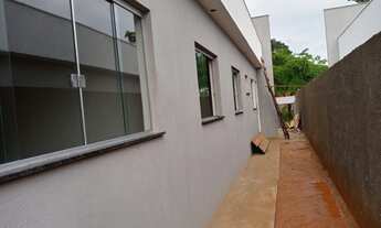 Imagem 3: Casa a venda no bairro Vila Rica Igarape-MG