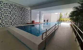 Imagem 4: Andar Alto - Varanda Fechada - Marcenaria em instalação - Piso - Aquecedor - Ducha Instala