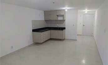 Imagem 2: Aluga ótimo Flat de 62 m2 com móveis projetados, Jd. Oceania / Bessa