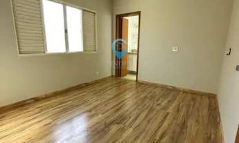 Imagem 2: Belíssimo Imóvel em Condomínio Fechado