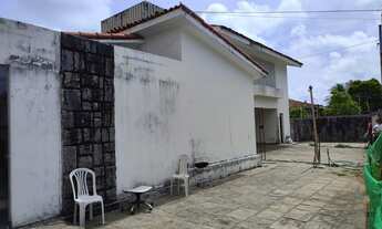 Imagem 4: Casa para venda possui 720 metros quadrados com 8 quartos em Tambauzinho - João Pessoa - P