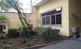 Imagem 5: Sobrado comercia na Vila Romana