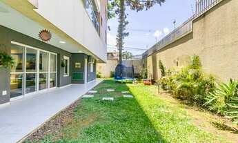 Imagem 2: Apartamento para aluguel com 188 metros quadrados com 4 quartos em Água Verde - Curitiba