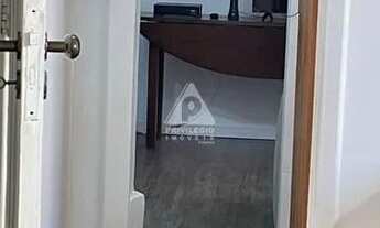 Imagem 6: Quarto e Sala reformado em Condomínio super tranquilo!