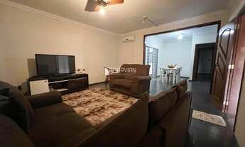 Imagem 5: Casa para Venda em Ribeirão Preto, Jardim Joaquim Procópio de Araújo Ferraz, 3 dormitórios