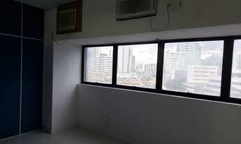 Imagem 4: Av. Tancredo Neves - sala comercial com 150m2, nascente, duas garagens!