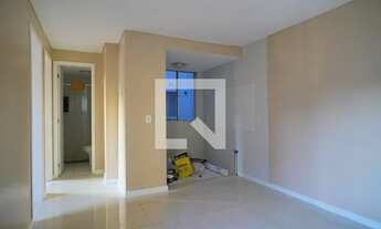 Imagem 3: Apartamento para Aluguel - Rubem Berta, 2 Quartos, 45 m2